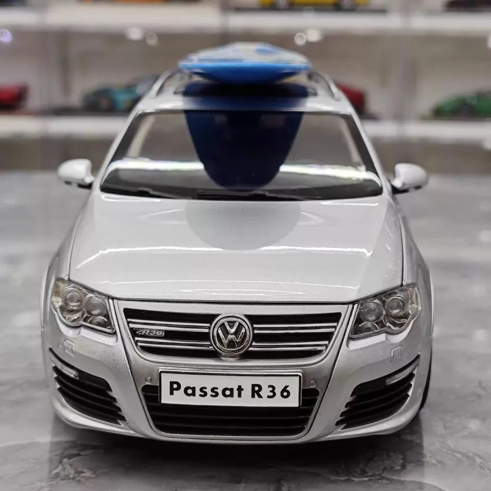 [NZG] 1:18 Volkswagen 2008 Passat R36 Estate argent voiture miniature Die-Cast