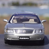 [OEM] 1:18 Buick 1997 Regal Silver Model Car Die-Cast