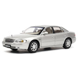 [OEM] 1:18 Buick 1997 Regal Silver Model Car Die-Cast