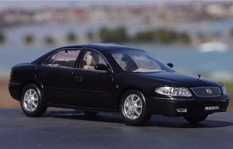 [OEM] 1:18 Buick 1997 Regal Black Model Car Die-Cast