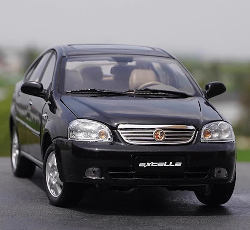 [OEM] 1:18 Buick 2003 Excelle Black Model Car Die-Cast