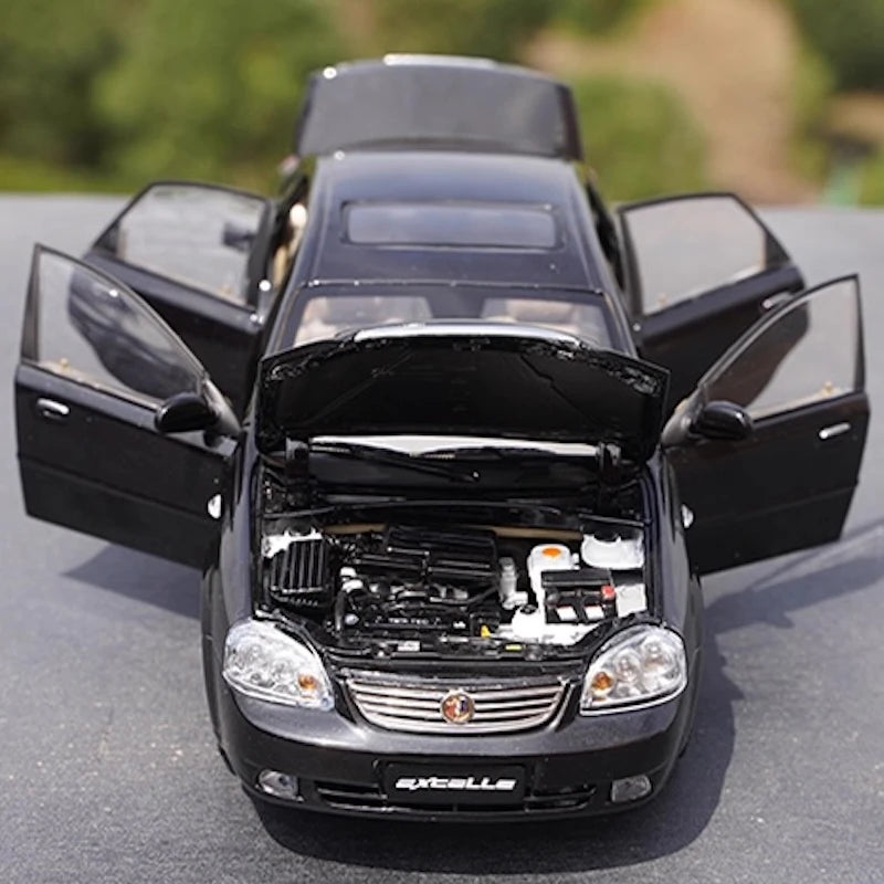 [OEM] 1:18 Buick 2003 Excelle Black Model Car Die-Cast