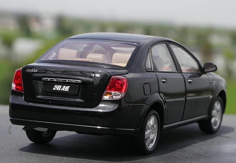 [OEM] 1:18 Buick 2003 Excelle Black Model Car Die-Cast