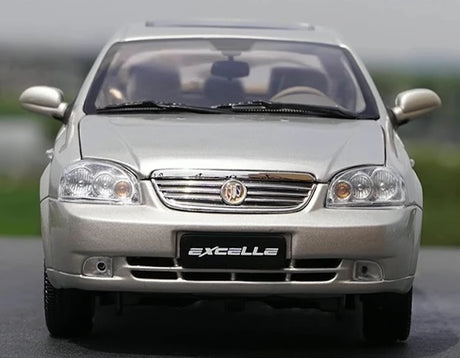 [OEM] 1:18 Buick 2003 Excelle Silver Model Car Die-Cast