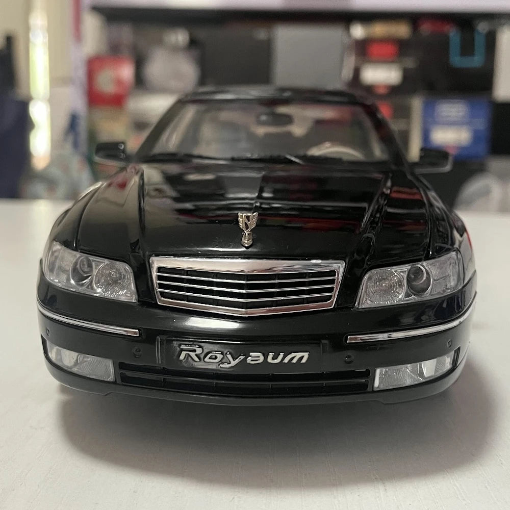 [OEM] 1:18 Buick 2005 Royaum Black Model Car Die-Cast