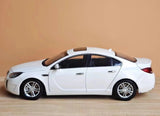 [OEM] 1:18 Buick 2014 Regal GS White Model Car Die-Cast