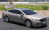 [OEM] 1:18 Buick 2018 Regal Gold Model Car Die-Cast