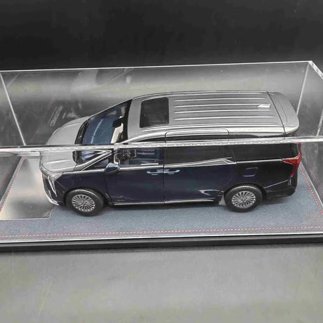 [OEM] 1:18 Buick 2022 GL8 Century Black Model Car Die-Cast