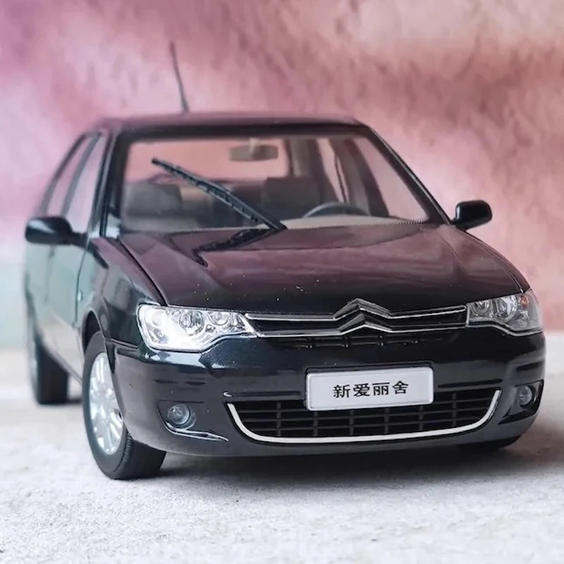 [OEM] 1:18 Citroen 2008 C-Elysee ブラック モデルカー Die-Cast