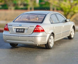 [OEM] 1:18 Ford 2000 Mondeo Silver Model Car Die-Cast