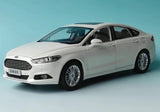 [OEM] 1:18 Ford 2012 Mondeo White Model Car Die-Cast