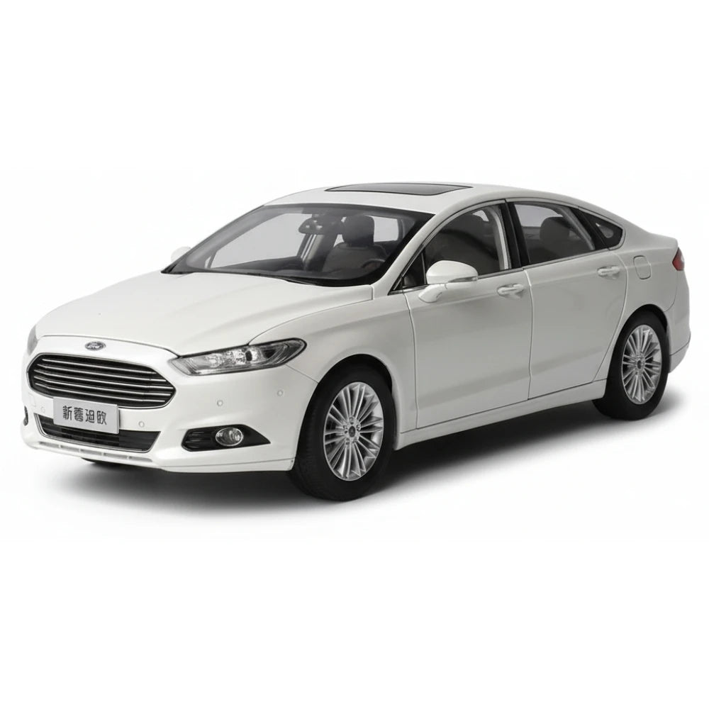 [OEM] 1:18 Ford 2012 Mondeo White Model Car Die-Cast