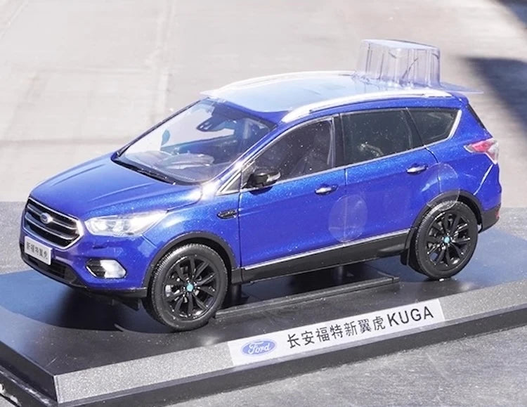 [OEM] 1:18 Ford 2017 Kuga ST-Line Blue Model Car Die-Cast