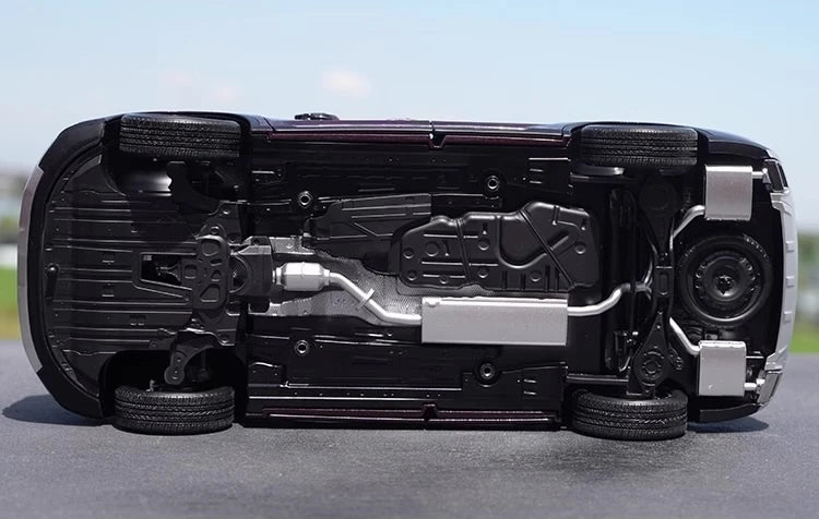 [OEM] 1:18 Ford 2021 Equator Red Model Car Die-Cast