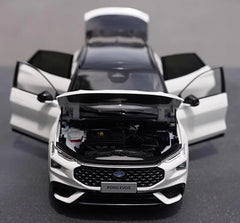 [OEM] 1:18 Ford 2021 Mondeo Sport White Model Car Die-Cast