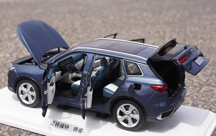 [OEM] 1:18 Ford 2022 Equator Blue Model Car Die-Cast