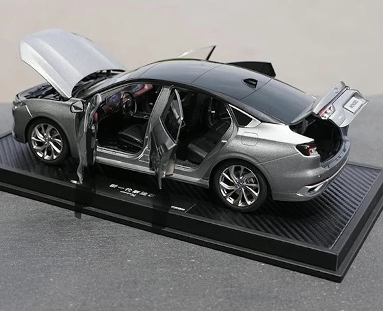 [OEM] 1:18 Ford 2022 Mondeo gris voiture miniature Die-Cast