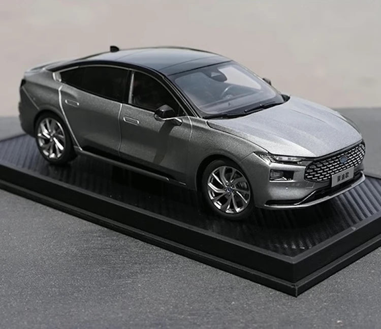[OEM] 1:18 Ford 2022 Mondeo Gray Model Car Die-Cast