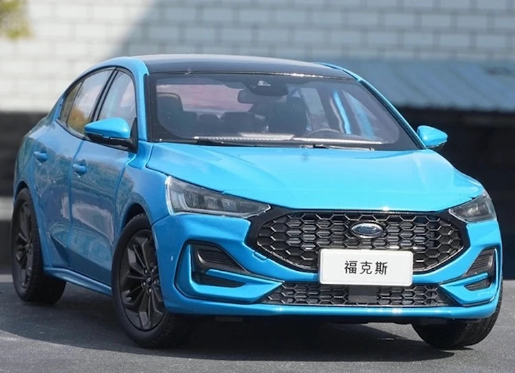 [OEM] 1:18 Ford 2022 Focus Blue Model Car Die-Cast