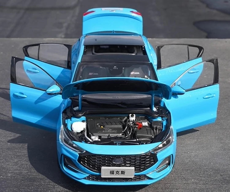 [OEM] 1:18 Ford 2022 Focus Blue Model Car Die-Cast