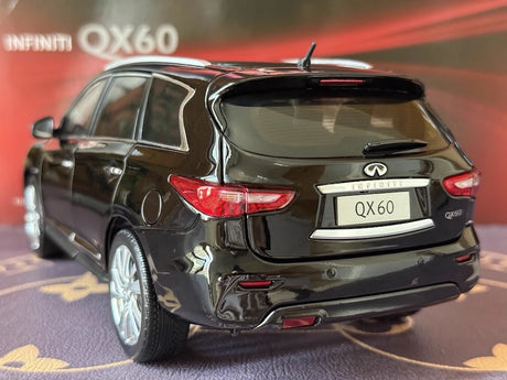 [OEM] 1:18 Infiniti 2014 QX60 Black Model Car Die-Cast