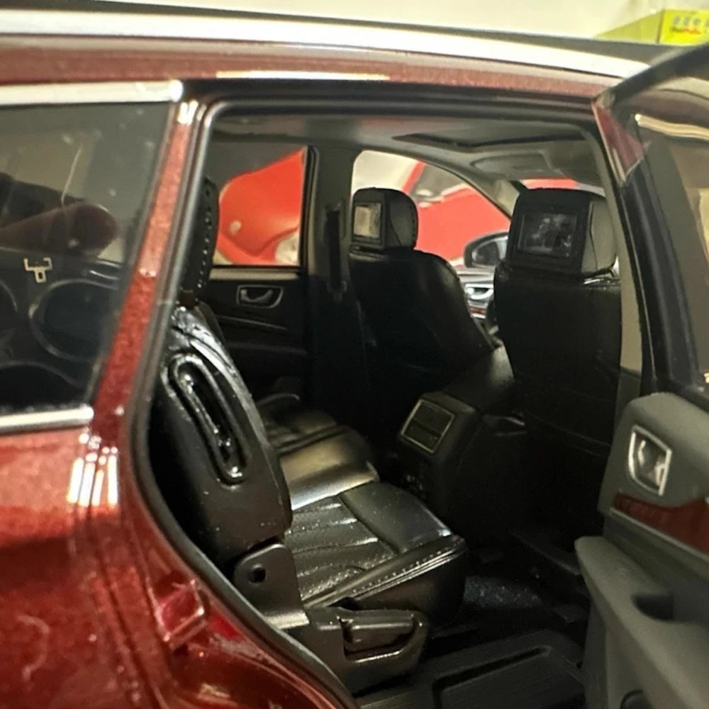 [OEM] 1:18 Infiniti 2014 QX60 Wine Model Car Die-Cast