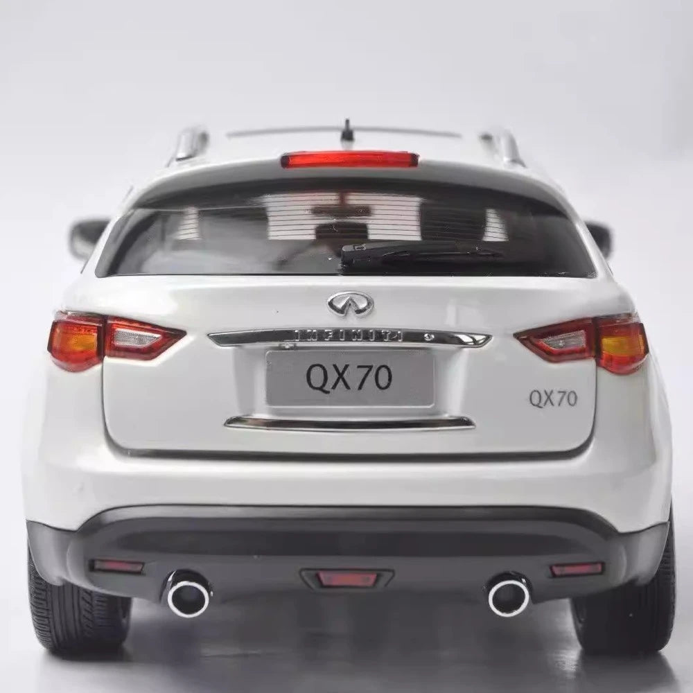[OEM] 1:18 Infiniti 2014 QX70 White Model Car Die-Cast