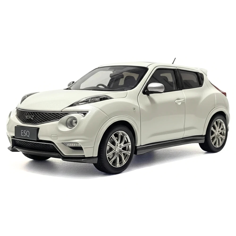 [OEM] 1:18 Infiniti 2015 ESQ White Model Car Die-Cast