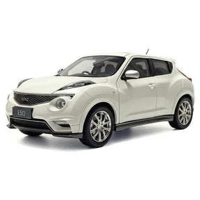 [OEM] 1:18 Infiniti 2015 ESQ White Model Car Die-Cast