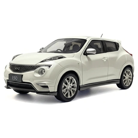 [OEM] 1:18 Infiniti 2015 ESQ White Model Car Die-Cast