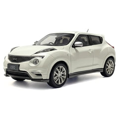 [OEM] 1:18 Infiniti 2015 ESQ White Model Car Die-Cast