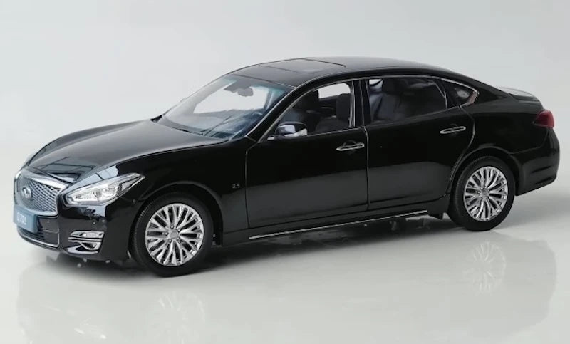 [OEM] 1:18 Infiniti 2017 Q70L Black Model Car Die-Cast