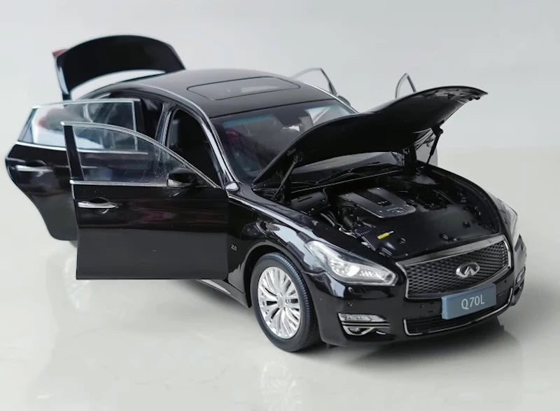 [OEM] 1:18 Infiniti 2017 Q70L Black Model Car Die-Cast