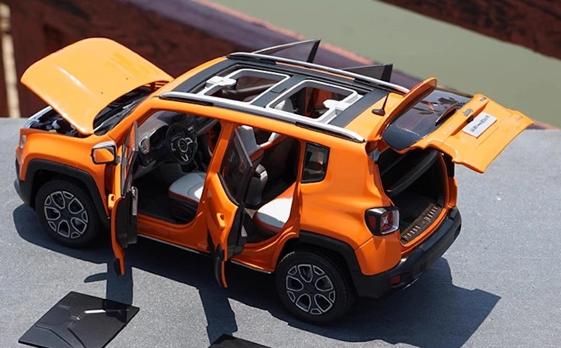 [OEM] 1:18 Jeep 2014 Renegade Orange Model Car Die-Cast