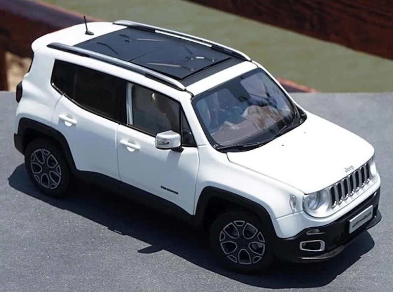 [OEM] 1:18 Jeep 2014 Renegade White Model Car Die-Cast