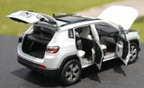 [OEM] 1:18 Jeep 2017 Compass Silver Model Car Die-Cast