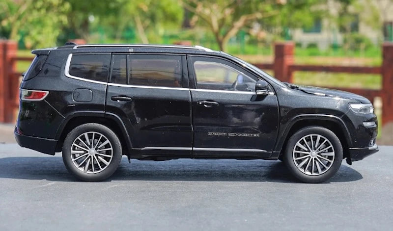 [OEM] 1:18 Jeep 2018 Grand Commander Black Model Car Die-Cast