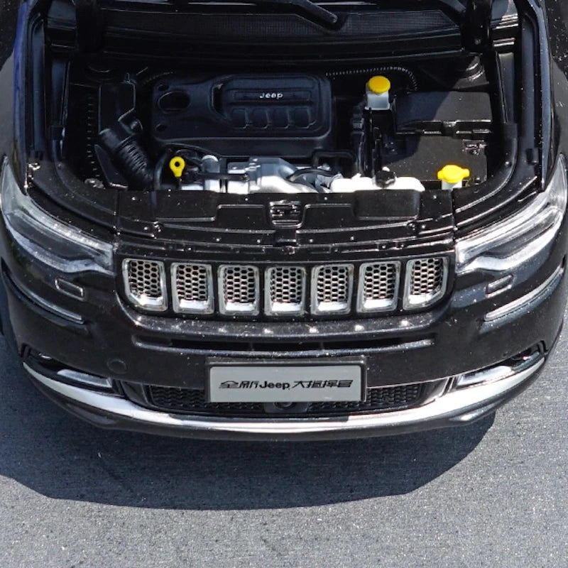 [OEM] 1:18 Jeep 2018 Grand Commander Black Model Car Die-Cast