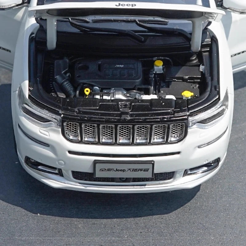 [OEM] 1:18 Jeep 2018 Grand Commander White Model Car Die-Cast