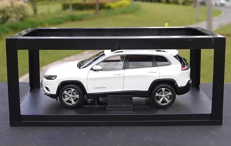 [OEM] 1:18 Jeep 2020 Cherokee White Model Car Die-Cast