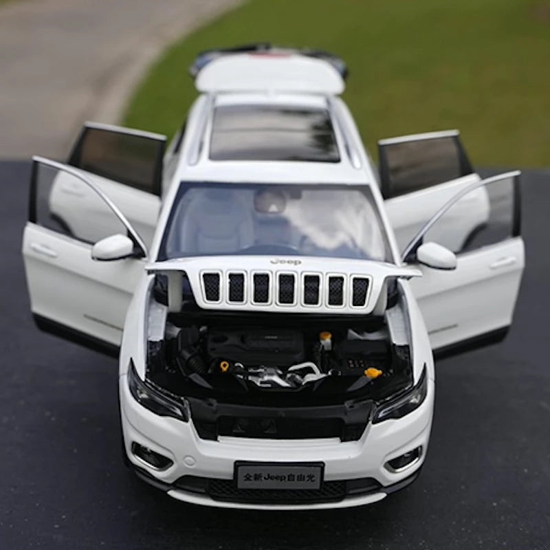 [OEM] 1:18 Jeep 2020 Cherokee White Model Car Die-Cast
