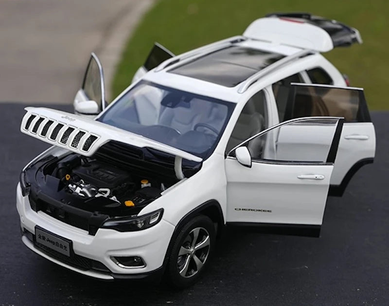 [OEM] 1:18 Jeep 2020 Cherokee White Model Car Die-Cast