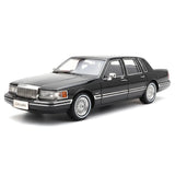 [OEM] 1:18 Lincoln 1990 Town Black Model Car Die-Cast
