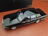 [OEM] 1:18 Lincoln 1990 Town Black Model Car Die-Cast