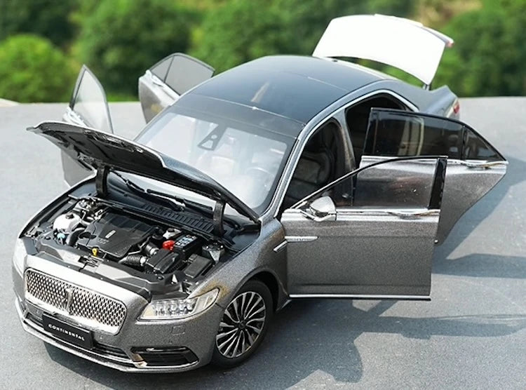 [OEM] 1:18 Lincoln 2017 Continental Gray Model Car Die-Cast