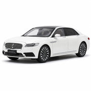 OEM Lincoln 2017 Continental valkoinen 1:18 – keräilytason painevalettu pienoismalli