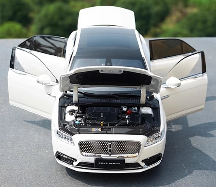 [OEM] 1:18 Lincoln 2017 Continental White Model Car Die-Cast