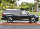 [OEM] 1:18 Lincoln 2019 Navigator Black Model Car Die-Cast