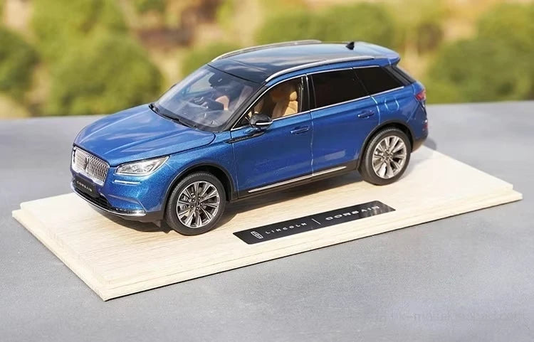[OEM] 1:18 Lincoln 2020 Corsair Blue Model Car Die-Cast