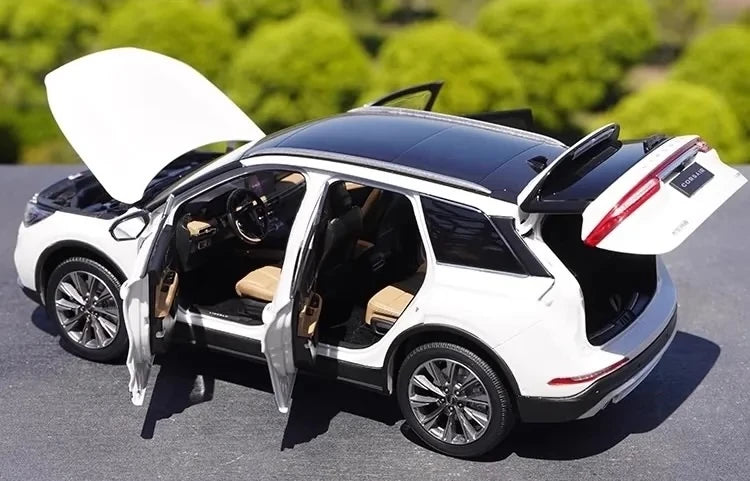 [OEM] 1:18 Lincoln 2020 Corsair White Model Car Die-Cast